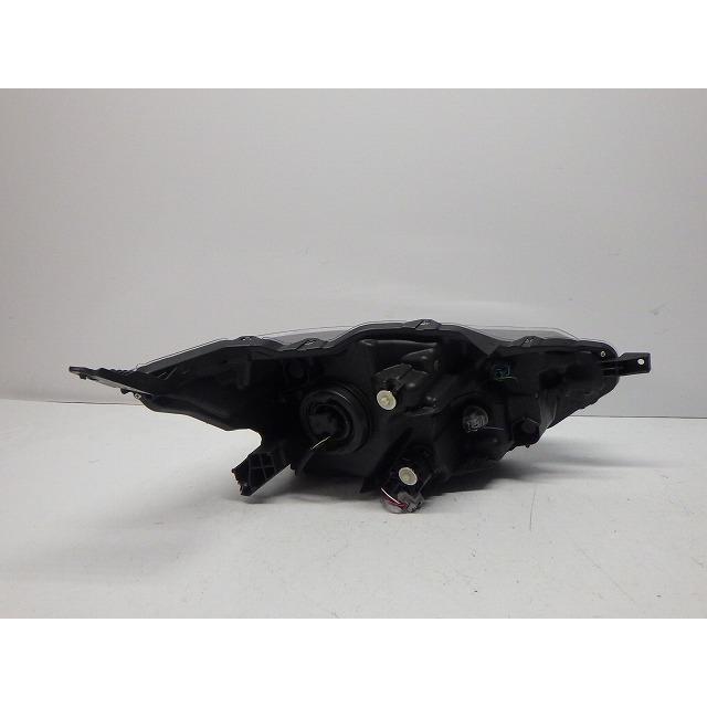 日産（NISSAN） デイズ 左ヘッドライト LED B46W 100-23775 26060