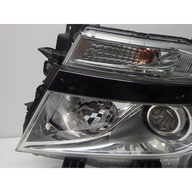 日産（NISSAN） エルグランド 左ヘッドライト HID キセノン E52 PNE52