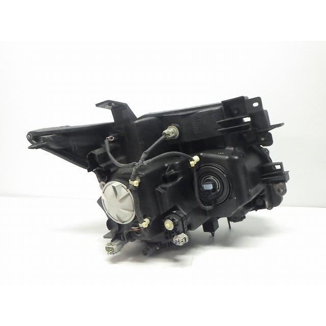 日産（NISSAN） エルグランド 左ヘッドライト HID キセノン E52 PNE52