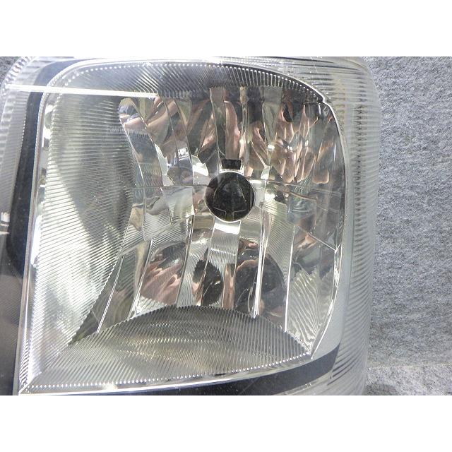 スズキ（SUZUKI） エブリイ DA64V ヘッドライト 左右 ハロゲン