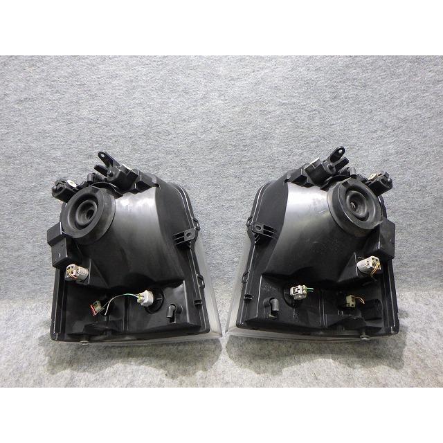スズキ（SUZUKI） エブリイ DA64V ヘッドライト 左右 ハロゲン