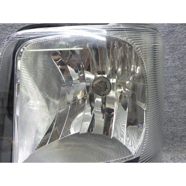 スズキ（SUZUKI） エブリイ DA64V ヘッドライト 左右 ハロゲン