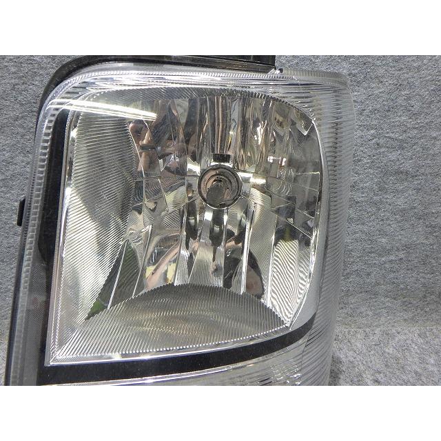 スズキ（SUZUKI） エヴリィ 左ヘッドライト ハロゲン DA64V レベ付き