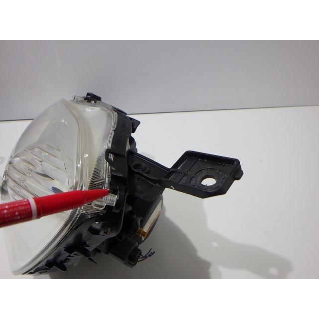 フィット フィットシャトル ハイブリッド ヘッドライト左右 HID GP2