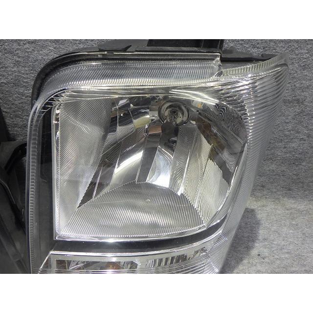 スズキ（SUZUKI） エブリィ ヘッドライト 左右 ハロゲン DA64V