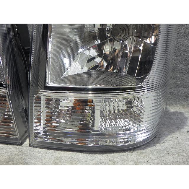 スズキ（SUZUKI） エブリィ ヘッドライト 左右 ハロゲン DA64V
