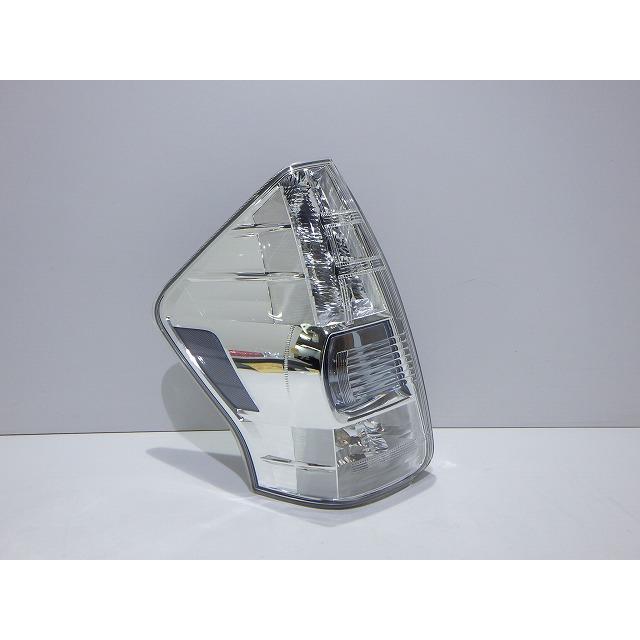初期型プリウスα（40系）用純正部品 47-46 左テールランプ トヨタ（TOYOTA） プリウスアルファ 左テール ZVW40/41 前期 47-46