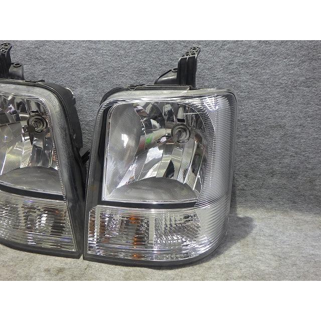 スズキ（SUZUKI） エブリィ ヘッドライト左右 DA64V ハロゲン
