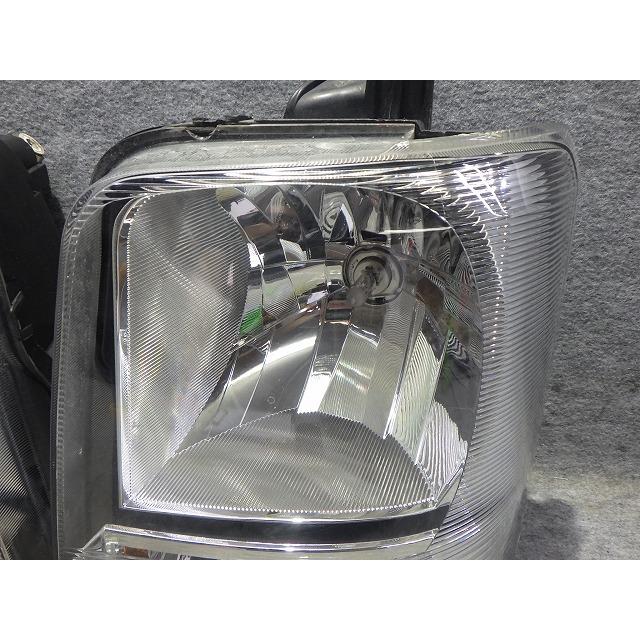 スズキ（SUZUKI） エブリィ ヘッドライト左右 DA64V ハロゲン