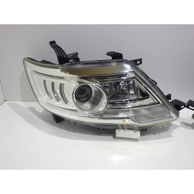 セレナ ヘッドライト左右 HID キセノン C25 NC25 後期 100-24921 レベ