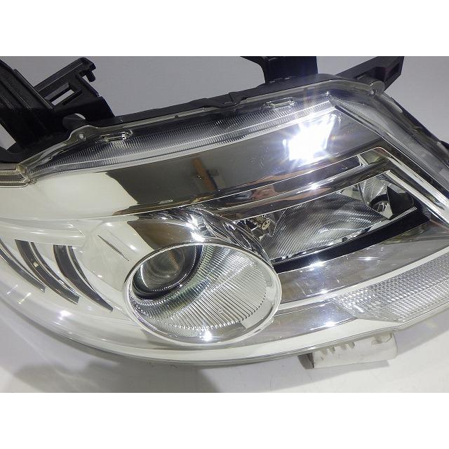 セレナ ヘッドライト左右 HID キセノン C25 NC25 後期 100-24921 レベ