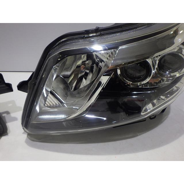 ダイハツ（DAIHATSU） ムーヴカスタム ヘッドライト 左右 LED LA100S