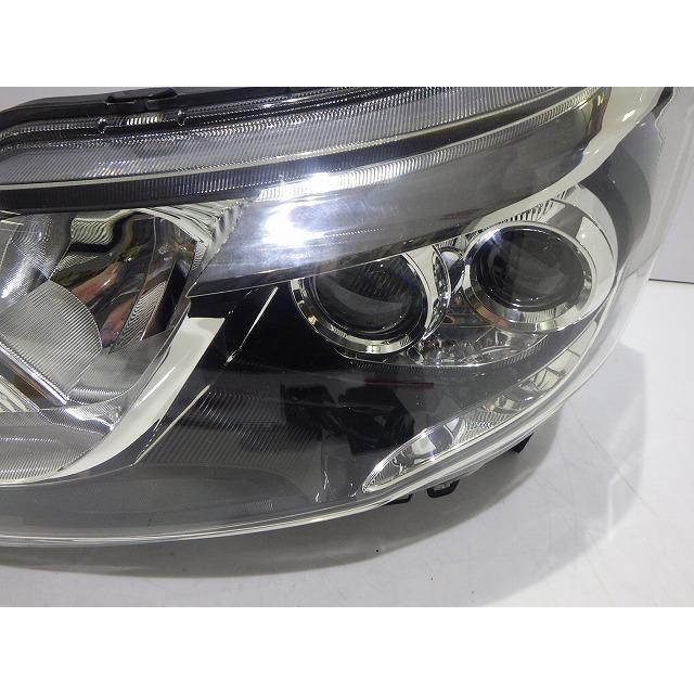 ダイハツ（DAIHATSU） ムーヴカスタム ヘッドライト 左右 LED LA100S