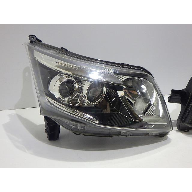 ダイハツ（DAIHATSU） ムーヴカスタム ヘッドライト 左右 LED LA100S