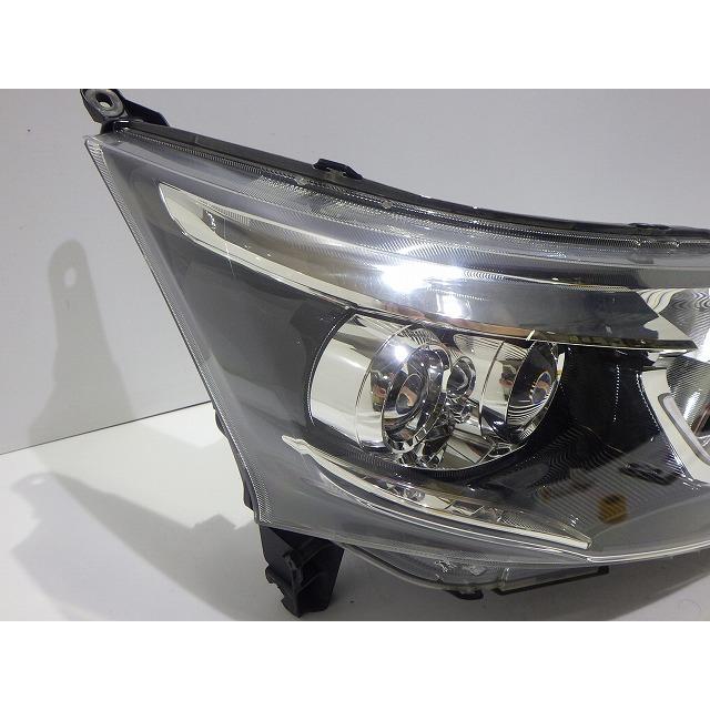 ダイハツ（DAIHATSU） ムーヴカスタム ヘッドライト 左右 LED LA100S