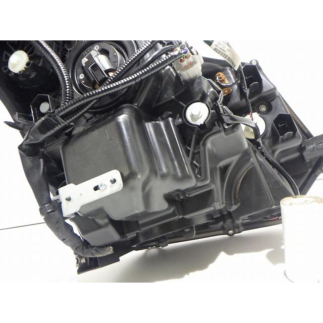 【良品】ムーヴLA150S　LED　左ヘッドライト　81170-B2580 ダイハツ（DAIHATSU） ムーヴ 左ヘッドライト LED LA150S LA160S 1913