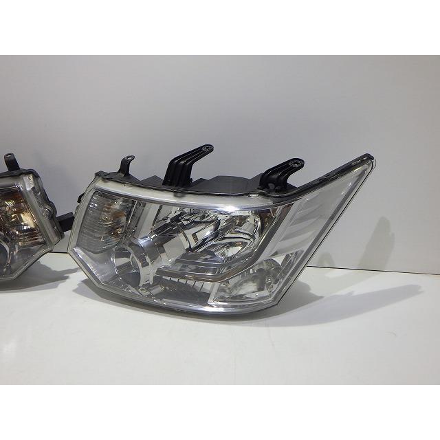 三菱（MITSUBISHI） デリカD5 ヘッドライト左右 HID CV1W CV2W CV4W