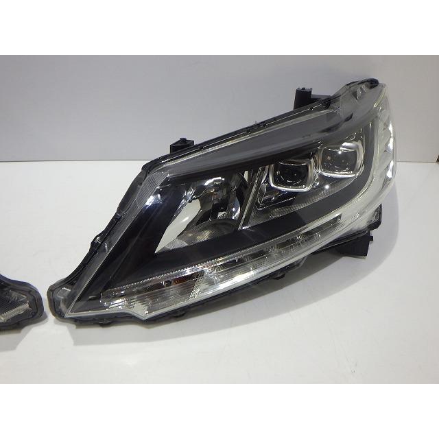 ホンダ 純正RC1 RC2オデッセイアブソルート前期LEDヘッドライト左側 ホンダ（HONDA） オデッセイ ヘッドライト左右 LED RC1 RC2 前期