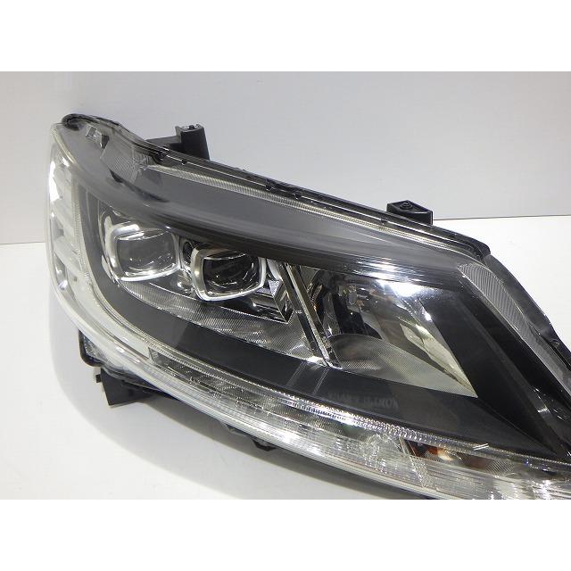 オデッセイRC1RC2アブソルート前期LEDヘッドライト左右100-18076 ホンダ（HONDA） オデッセイ ヘッドライト左右 LED RC1 RC2 前期