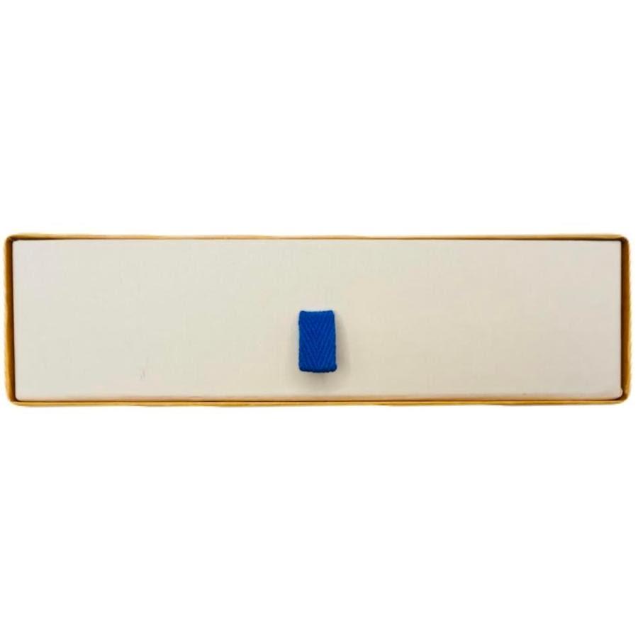 専用限定色ルイヴィトン マヒナ モノグラム 白×内部ブルー ジッピーウォレット 専用限定色ルイヴィトン マヒナ モノグラム 白×内部ブルー