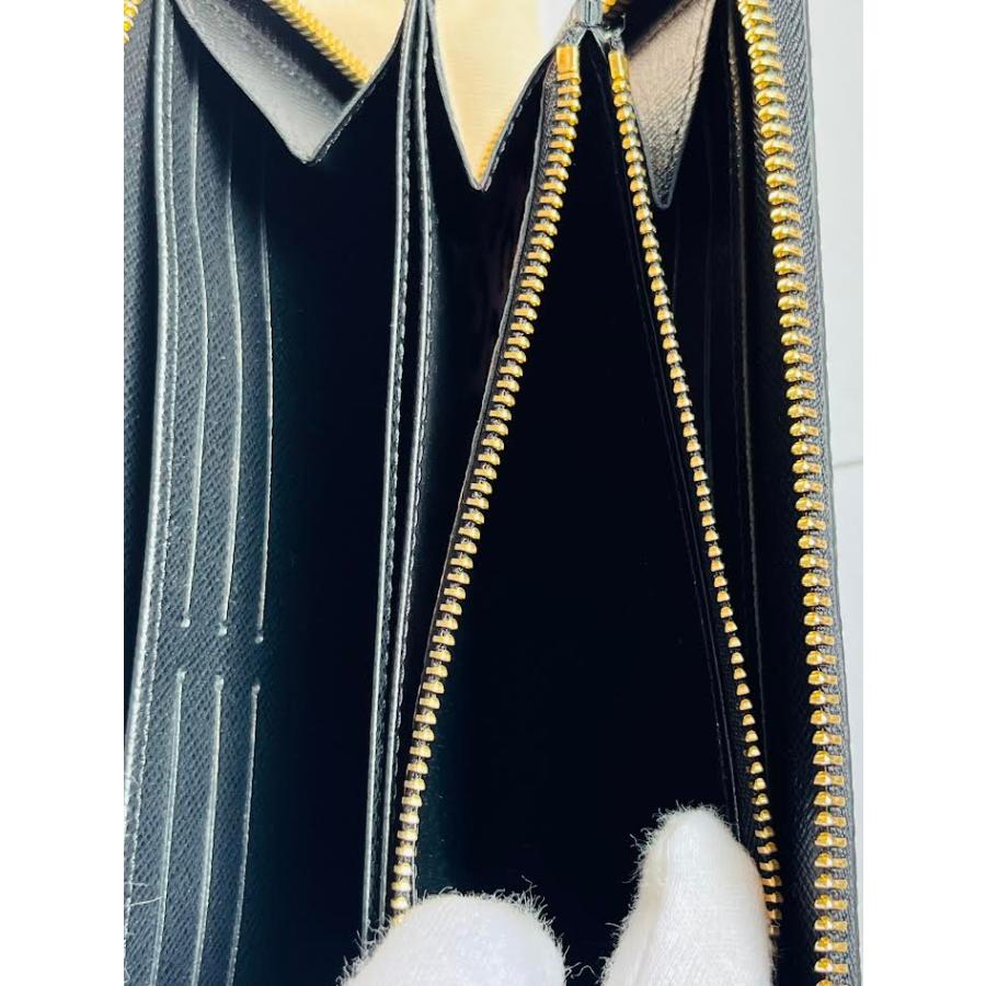 ルイヴィトン モノグラム ワイルド・アット・ハート ジッピー