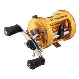 Penn Gold Label Series International 900 Series Baitcast Reel (240-Yard, 15-Pound) |  | 01