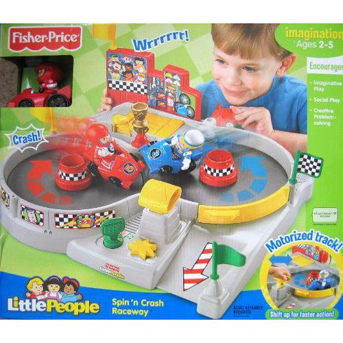 Little People Spin 'n Crash Raceway w モーターized Track， Race Cars(カーズ) & ドライバー フィギ