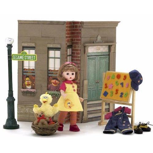 Madame Alexander 1 2 3 Sesame Street(セサミストリート) Trunk