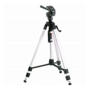 Smith Victor Pinnacle Series P820 Tripod with a 2-Way Fluid Head， Maximum Load 6 Lbs.