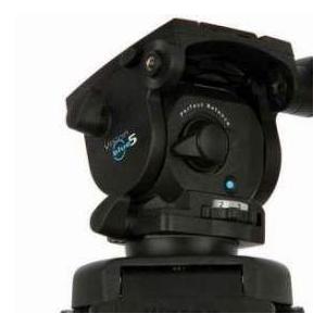 Vinten Vision Blue5 Pozi-Loc Tripod with Head and Mid-Level Spreader |  | 03