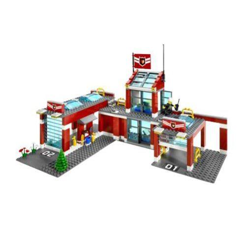 【LEGO(レゴ) シティ】 シティ 消防署 7945 |  | 03