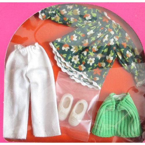 Barbie(バービー) TUTTI & CHRIS Tiny ファッション #7479 ”TO THE PLAYGROUND” or ”Zum Spielplatz” |  | 01