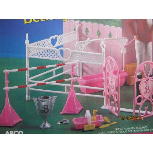 Barbie(バービー) BLINKING BEAUTY CORRAL Playset ”HORSE STABLE” / Diorama (1987 Arco Toys， Matte |  | 02