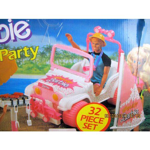 Beach Blast Barbie(バービー) Beach Party 32 Piece Play Set / ”Jeep”， Surf Board & Sail， BBQ， |  | 01