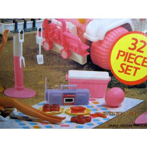 Beach Blast Barbie(バービー) Beach Party 32 Piece Play Set / ”Jeep”， Surf Board & Sail， BBQ， |  | 03