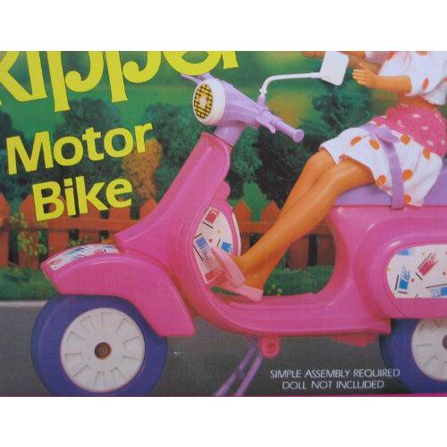 Barbie(バービー) BABYSITTER スキッパー Motor Bike - Pink スクーター (1990 Arco Toys， Mattel) |  | 01