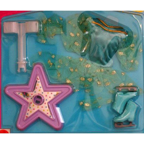 Barbie(バービー) Ice Capades ファッション Set - コンプリート Set of 3 Different Costumes (1991 Arc |  | 03