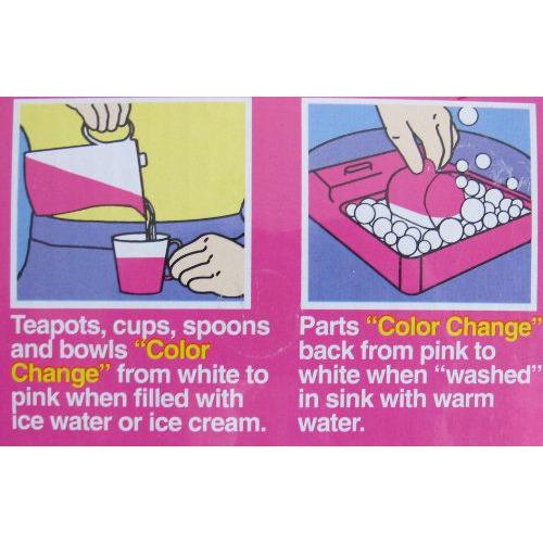 Barbie(バービー) Magic COLOR CHANGE PARTY SET 27 Piece CHILD SIZE Set & ”CASE” (1992) |  | 02