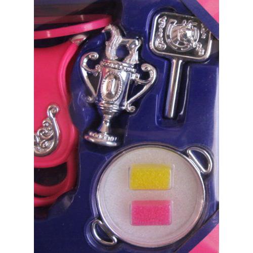 Barbie(バービー) Pretty Treasures HORSE CARE SET / SADDLE， TROPHY & More! (1996) |  | 03