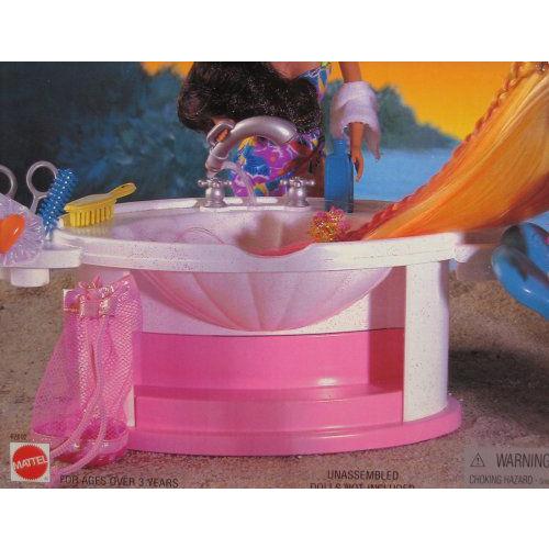 Barbie(バービー) HULA HAIR SHAMPOO 'N STYLE SALON Playset / SINK & Working SPRAY HOSE (1996 Arcoto |  | 01