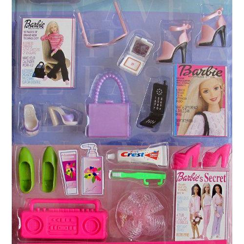 Barbie(バービー) ファッション Avenue FUN ACCESSORIES Accessory Bonanza w Shoes， Lunch Box， Boomb |  | 01
