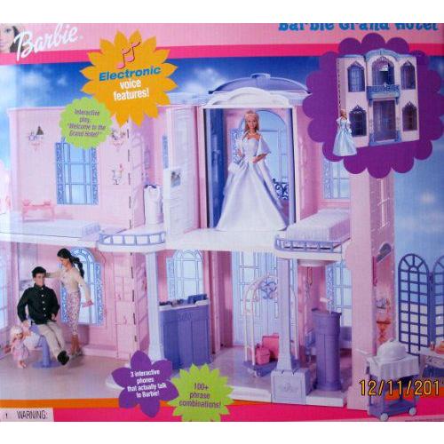 Barbie(バービー) GR＆ HOTEL Playset / INTERACTIVE PHONE 100+ Phrases， 5 デラックス Rooms & More ( | 