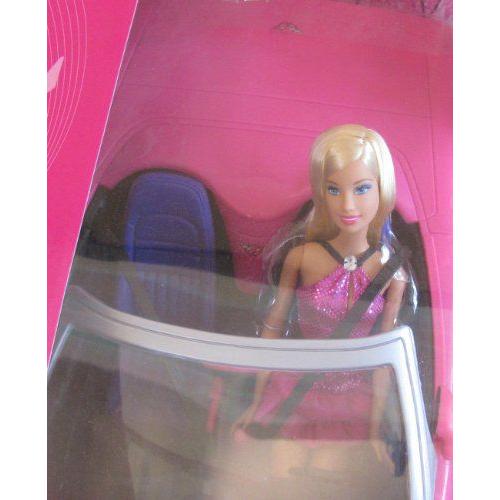 Barbie(バービー) REMOTE CONTROL CORVETTE Convertible VEHICLE & 人形 ギフトセット TOYS ”R” US 限 |  | 01