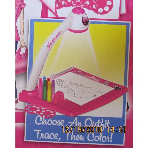 Barbie(バービー) Fabulous ファッション PROJECTOR - Creates 100's of ファッション (2010) |  | 01