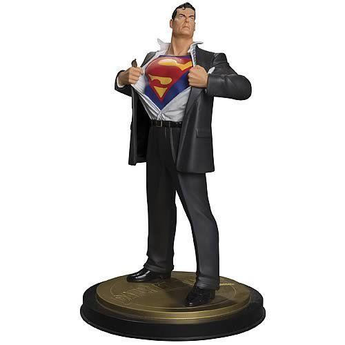 スーパーマン Forever #1 Statute