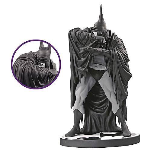 バットマン: ブラック \u0026 ホワイト フィギュア: Kelley Jones