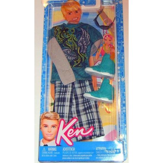 Barbie ケンファッション衣装シャツ、ショートパンツ、スニーカー（2013 -x7853）