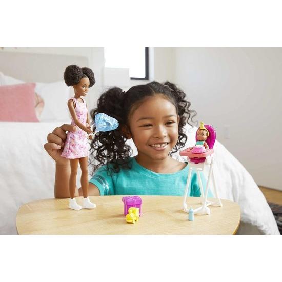 Barbie バービー Skipper Babysitters Inc. Babysitting Skipper Doll、Color-Change Baby Doll、High Chare、Partyをテーマにした子供向けの3-7歳のアクセサ_1