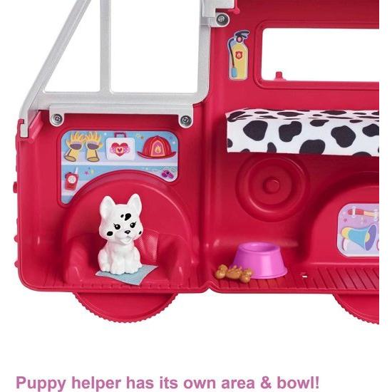 Barbie バービーチェルシー消防車プレイセット、チェルシードール（6インチ）、折りたたみ式の消防車、15歳以上のストーリーテリングアクセサリー、ステッカーの画像