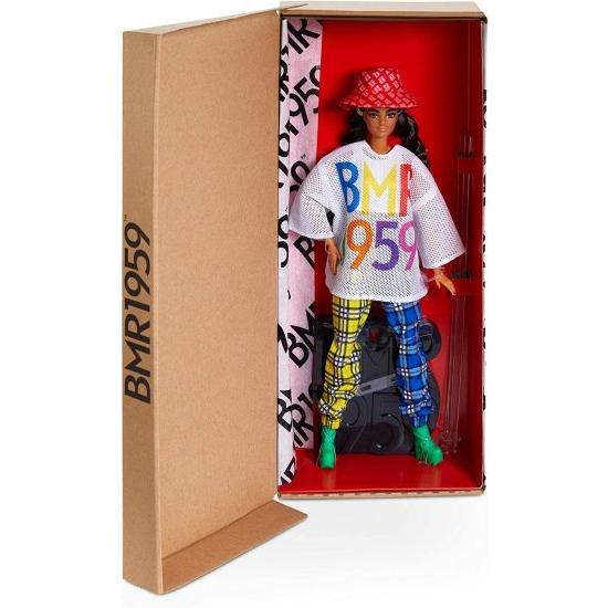 Barbie バービーBMR1959人形 - メッシュTシャツ、格子縞のジョガー、バケツハット_6